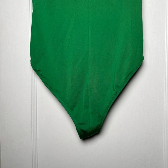 Zara Blogger Fave Spring Padded Shoulder Contour Bodysuit Small NEW - Picture 13 of 16